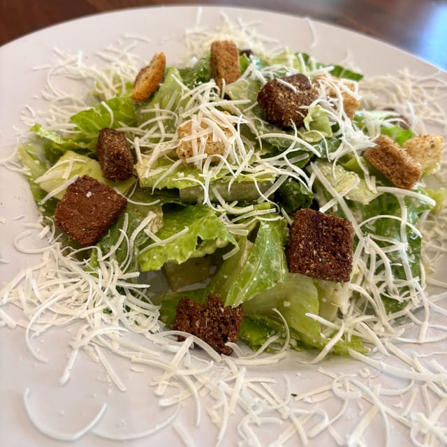Caesar Salad -LG.