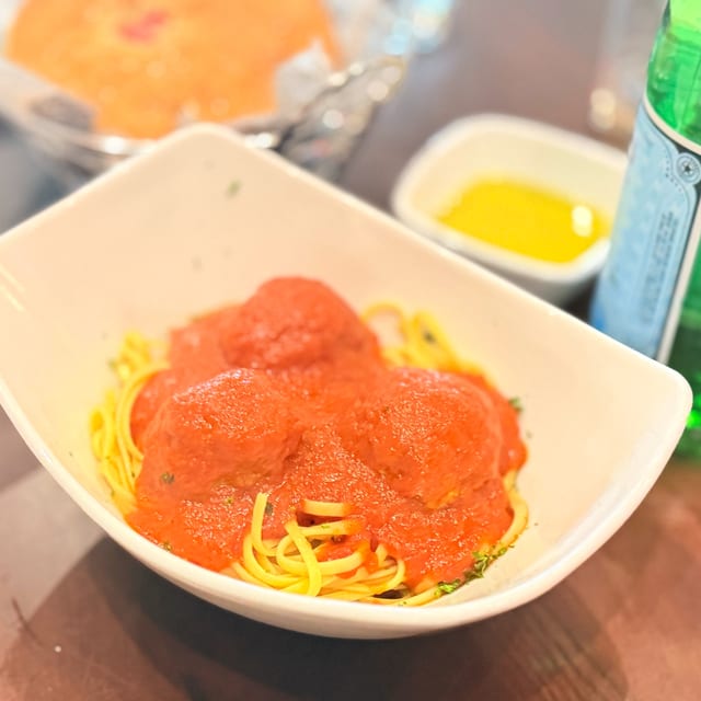 Meatballs & Sunday Gravy-Lunch..