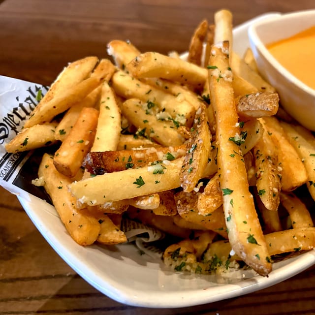 Truffle Parmigiana Fries-APP.