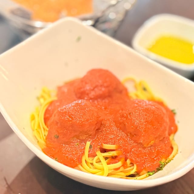 Meatballs & Sunday Gravy-Lunch..
