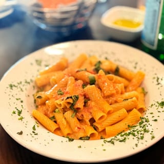 Rigatoni Ala Vodka-Lunch.