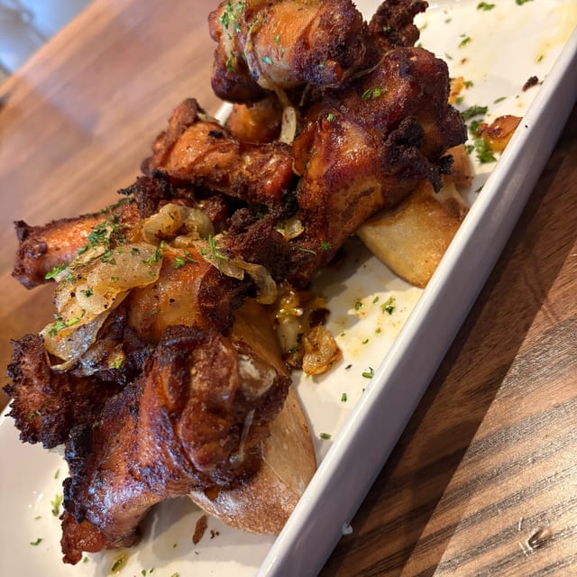 CM Chicken Wings.