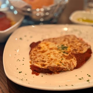 Veal Parmigiana-Lunch.