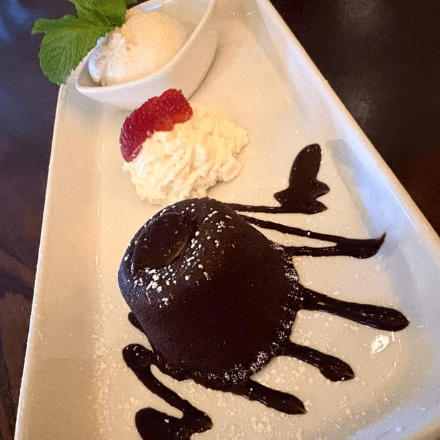 Warm Chocolate Lava Cake | Gelato.